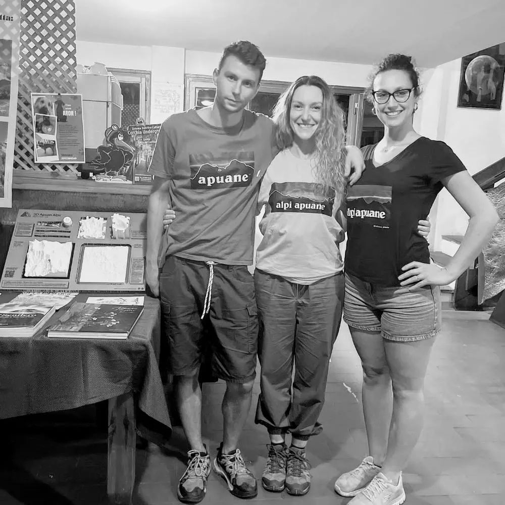 The first exhibitor of the 3D puzzle of the Apuan Alps at the Città di Massa refuge in Pian della Fioba
